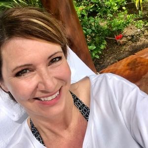 Meet your Posher, Jane